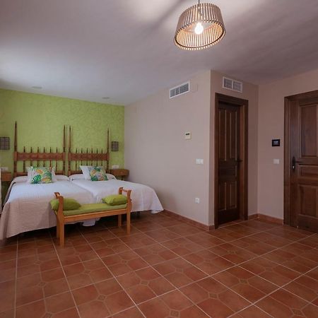 Hostal El Griel NO DISPONEMOS DE RECEPCIÓN FÍSICA Hervás Exterior foto