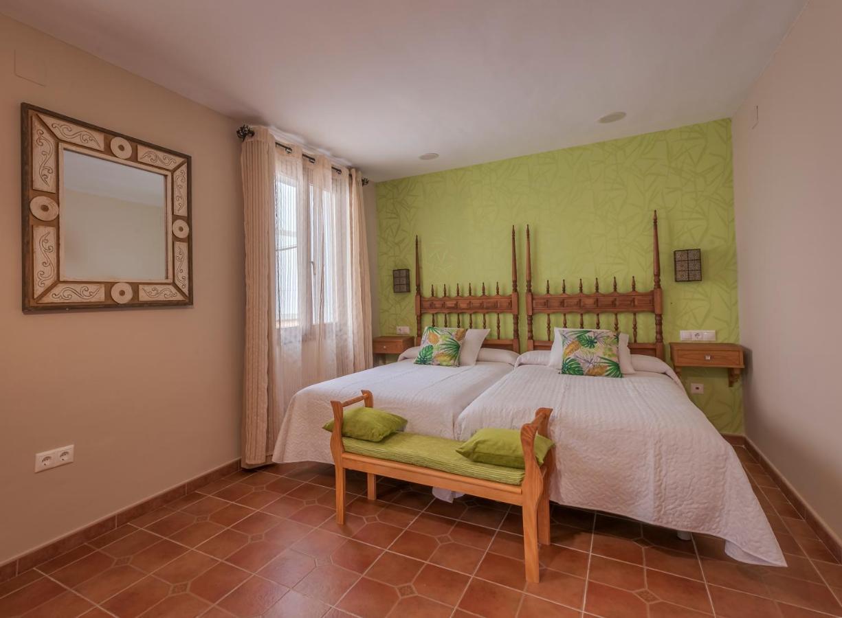 Hostal El Griel NO DISPONEMOS DE RECEPCIÓN FÍSICA Hervás Exterior foto